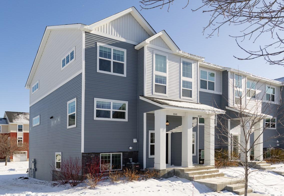 3141 Clover Ridge Drive