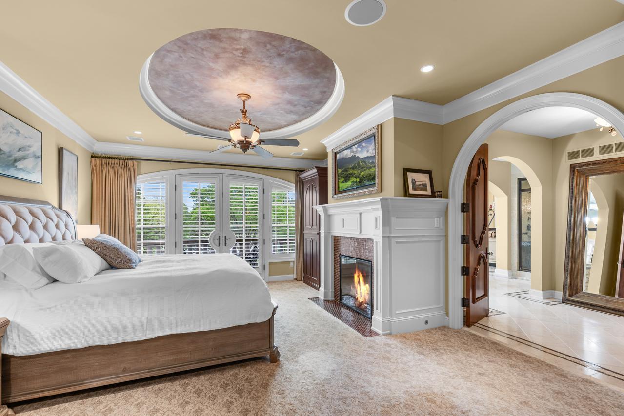 1560 Hunter Drive
