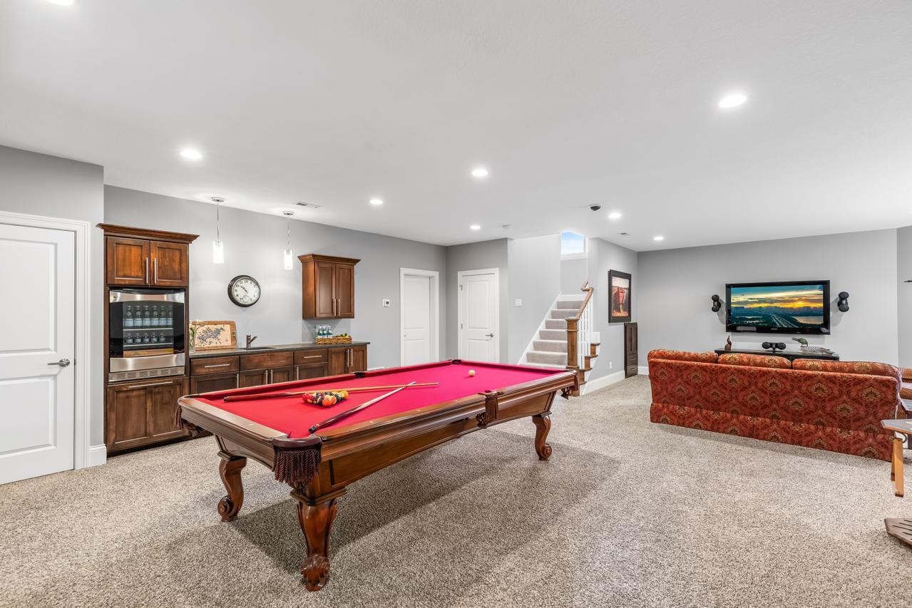 2150 Pinehurst Drive