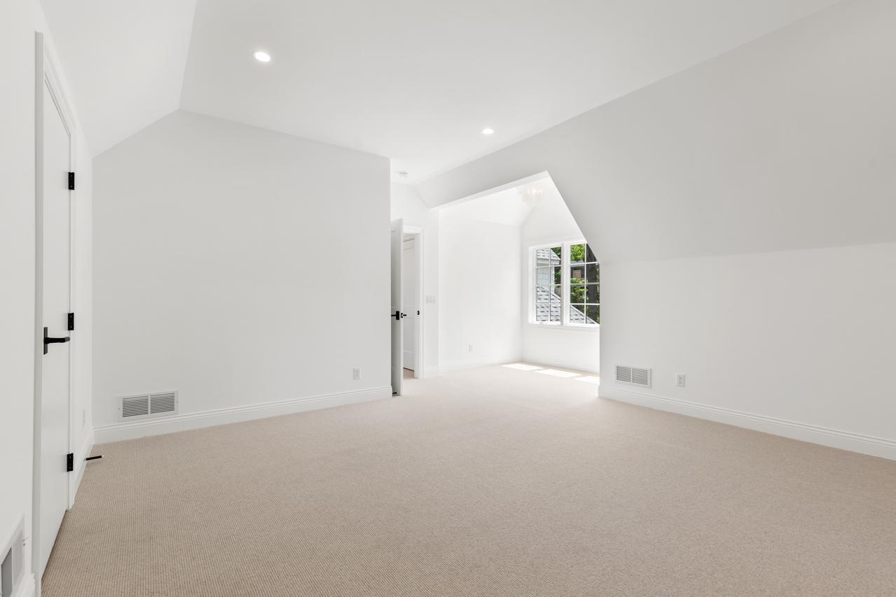 4603 Merilane Avenue