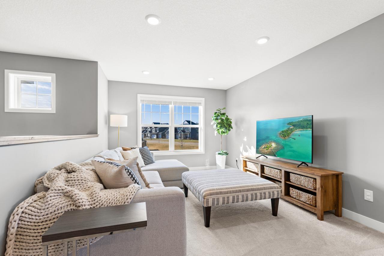 6373 Apple Court