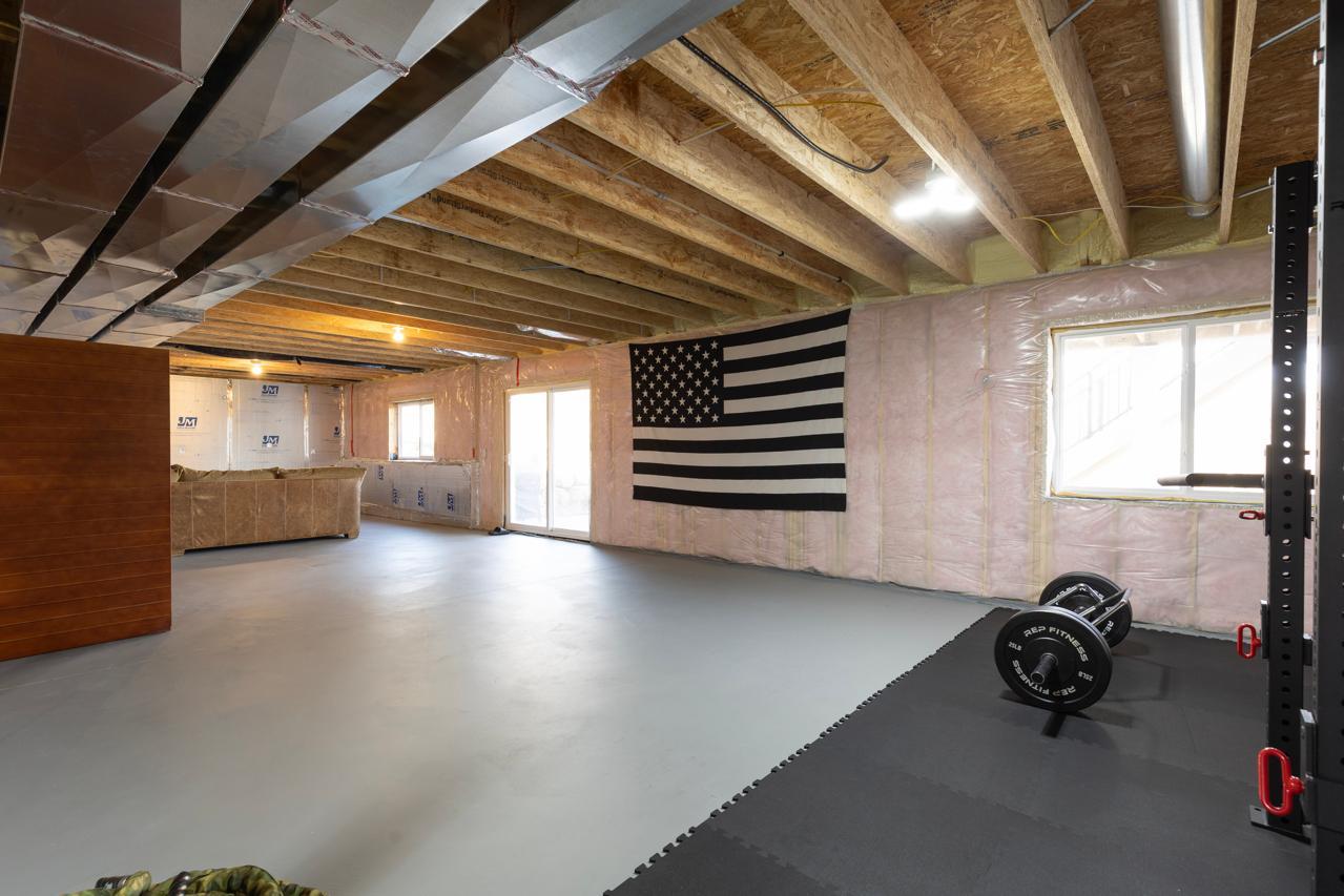 6373 Apple Court
