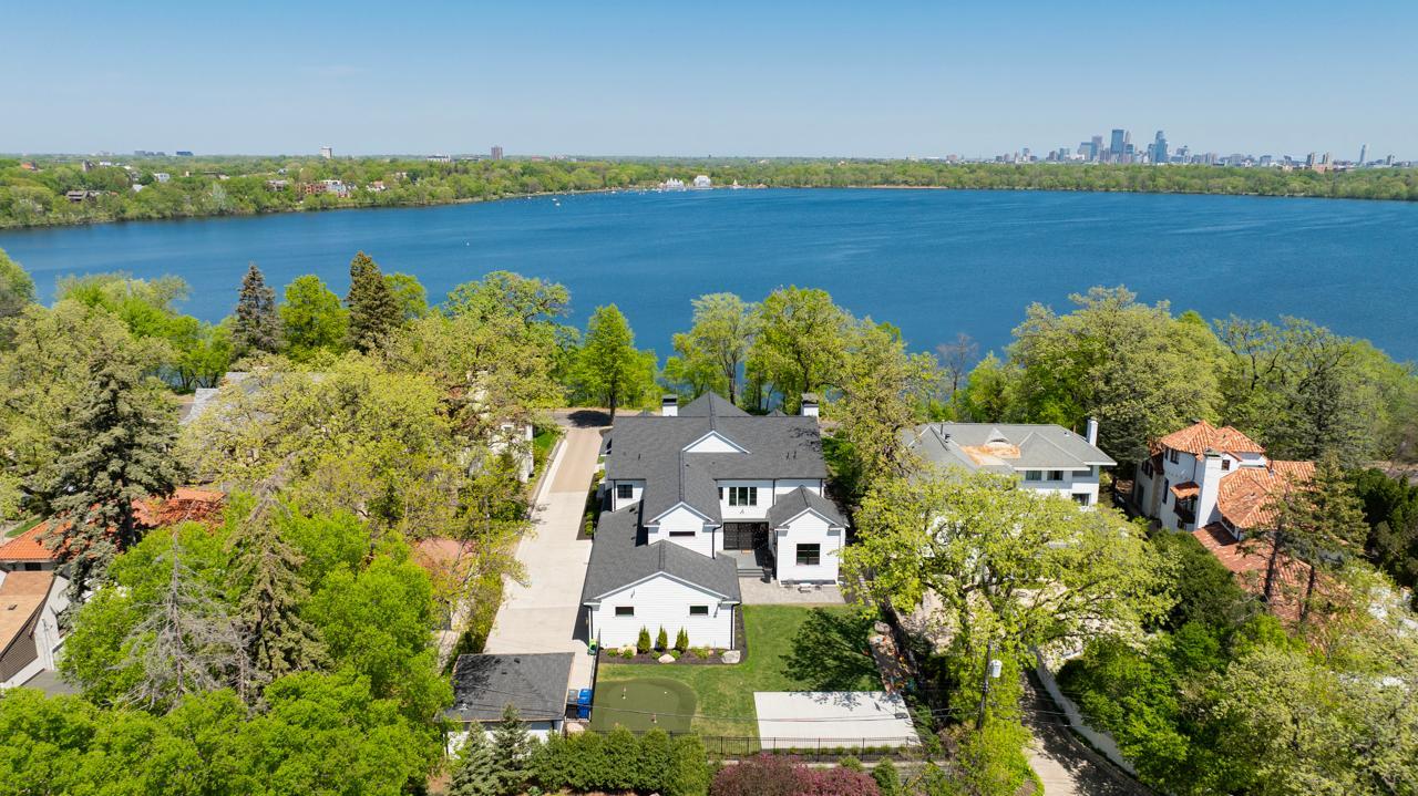 4889 E Lake Harriet Parkway