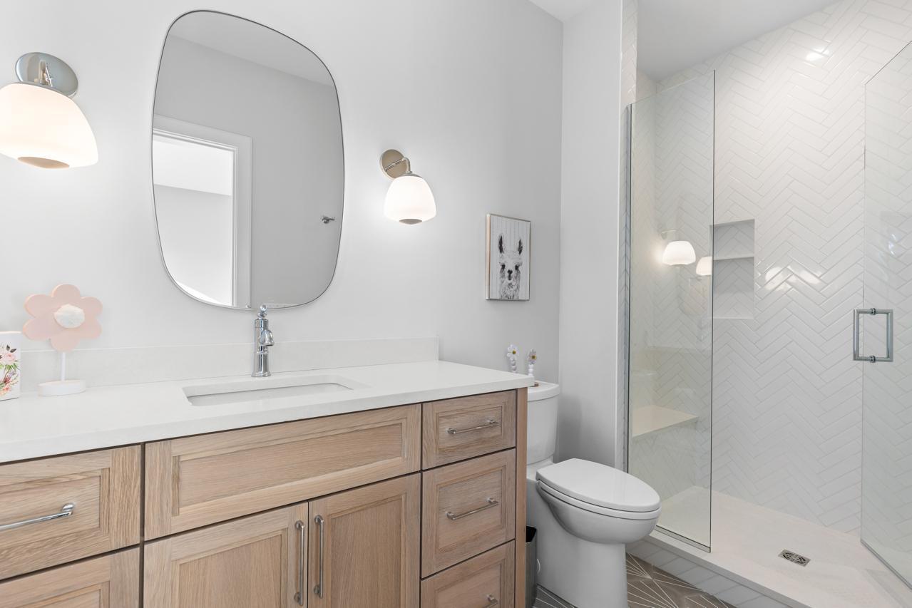 4889 E Lake Harriet Parkway