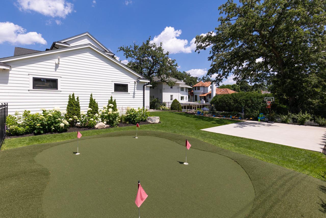 4889 E Lake Harriet Parkway