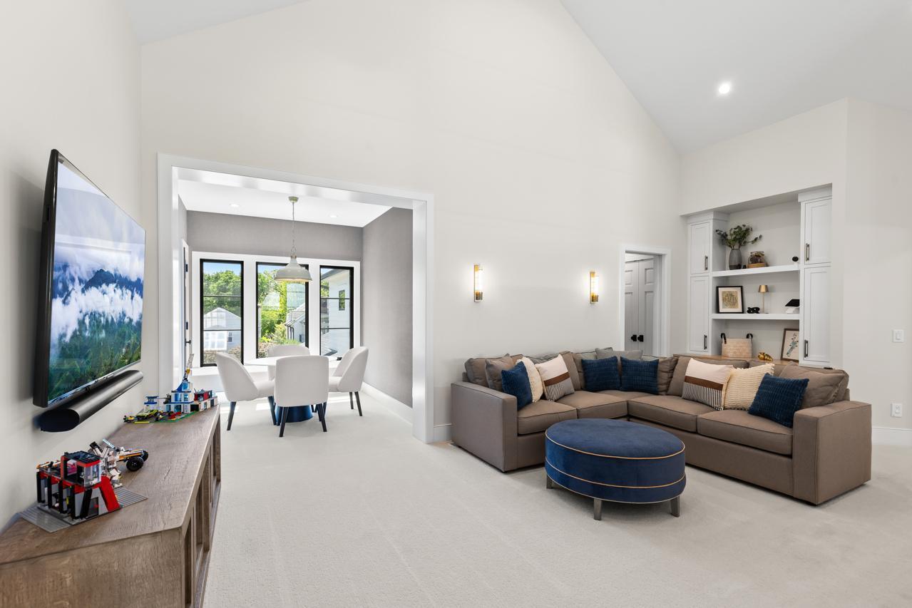 4889 E Lake Harriet Parkway