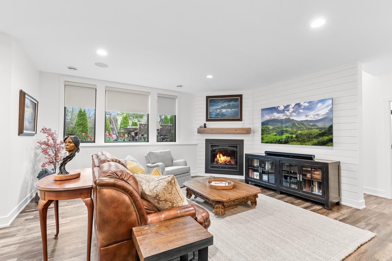 270 Peavey Road