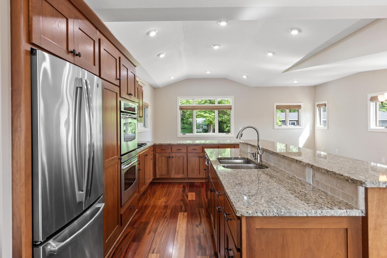 4372 Channel Road