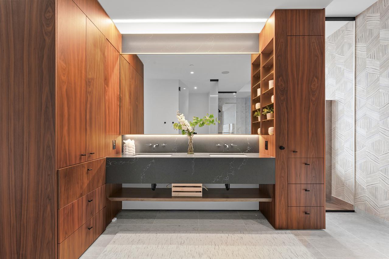 255 Hennepin Avenue Unit: 3402