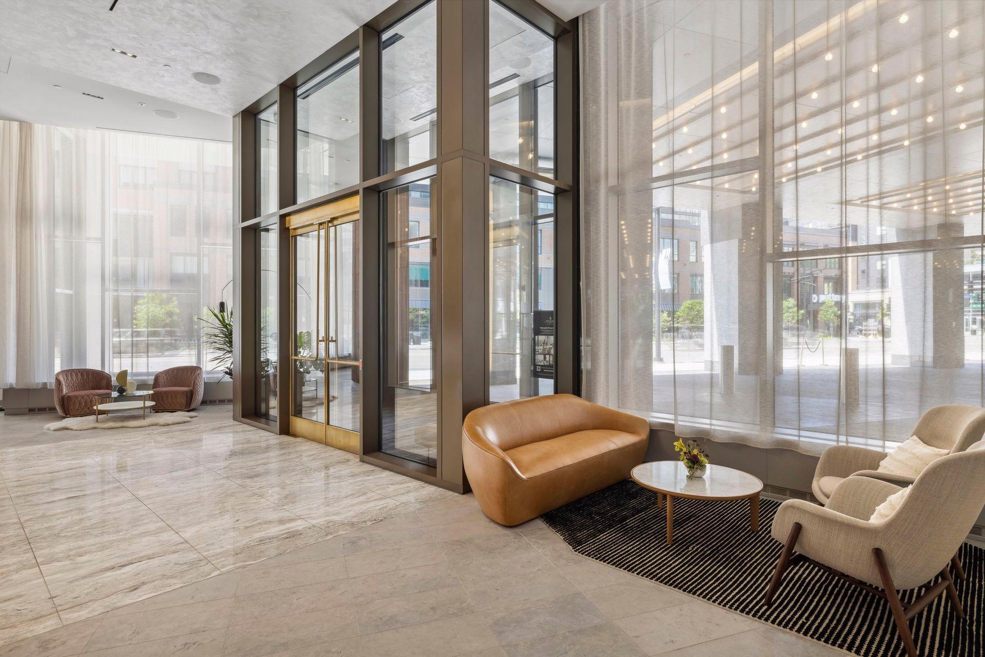 255 Hennepin Avenue Unit: 3402