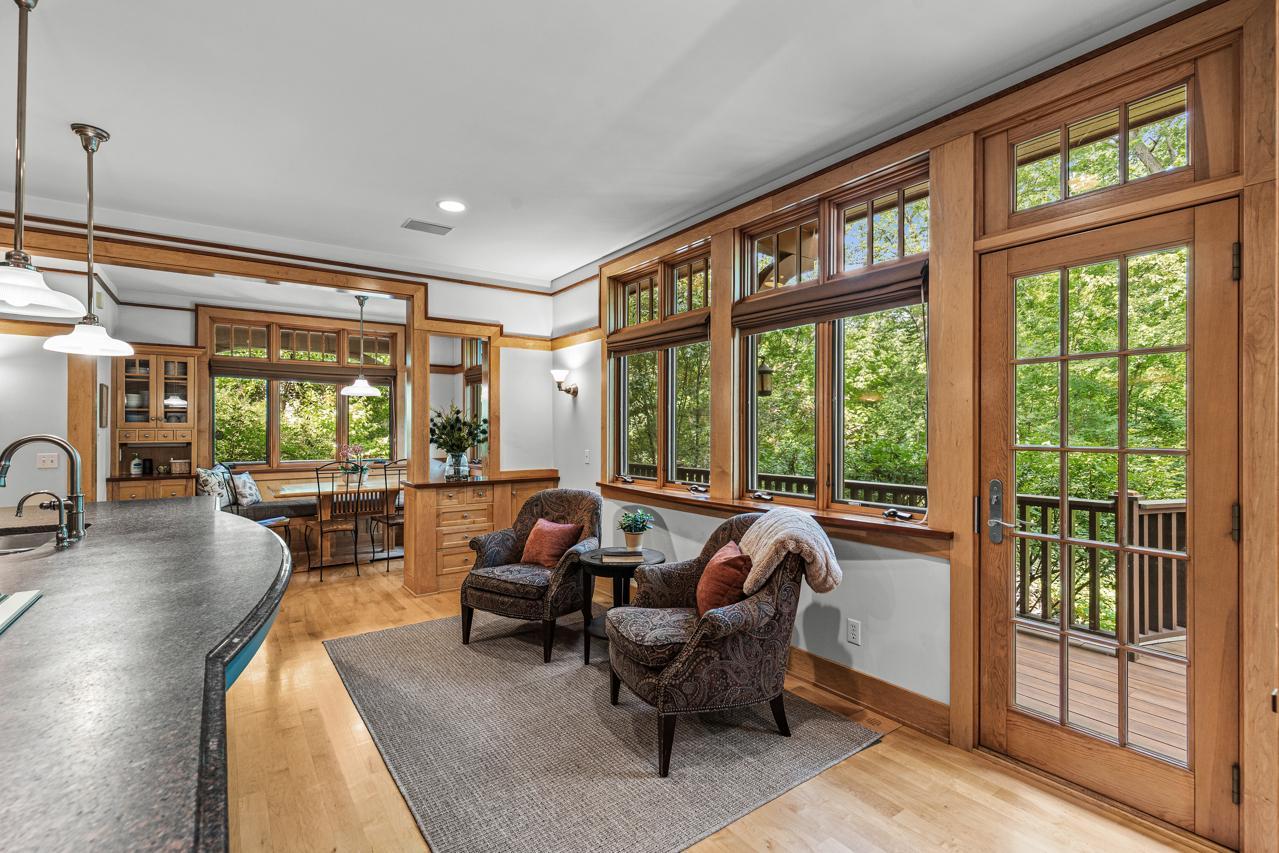 5955 Maple Forest