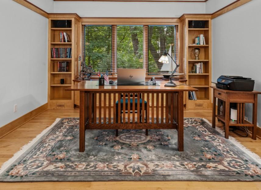 5955 Maple Forest