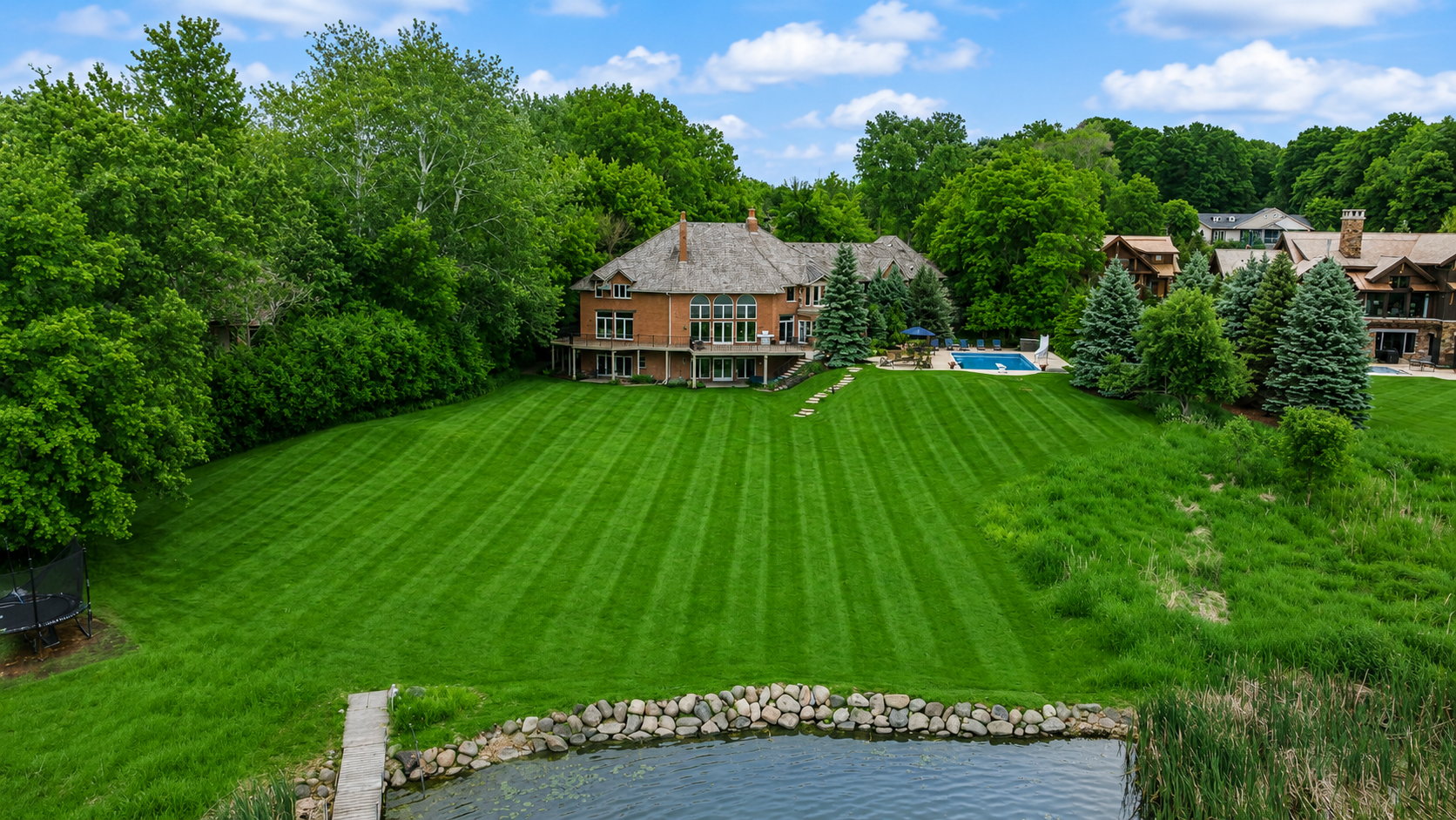 425 Oxford Road Orono Mn Us 55356 Nst7120371