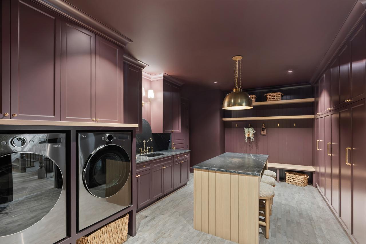 2295 Tamarack Drive
