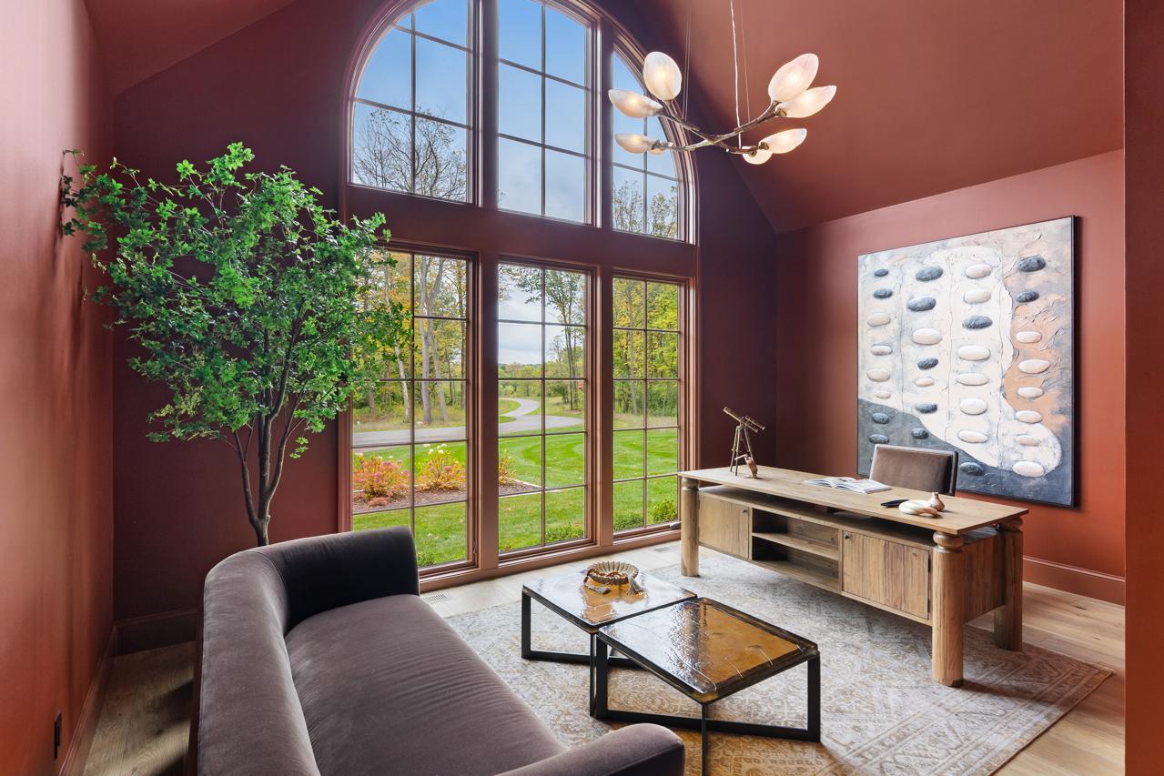 2295 Tamarack Drive