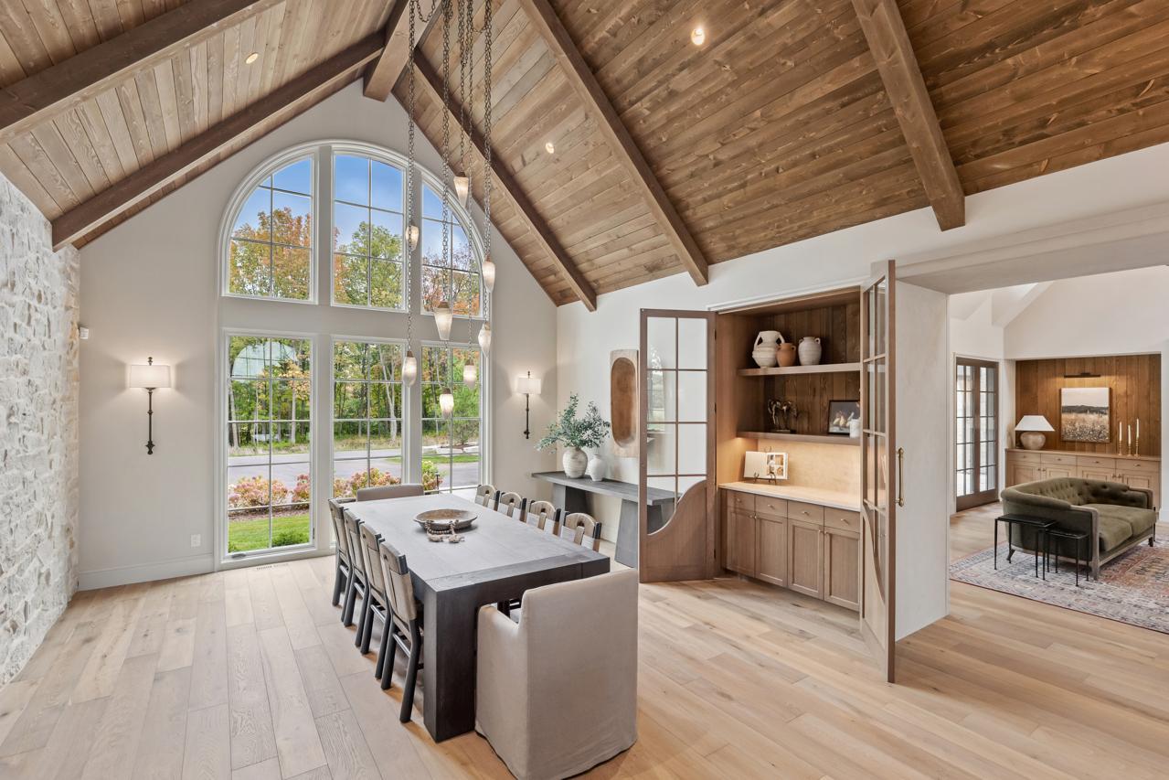 2295 Tamarack Drive