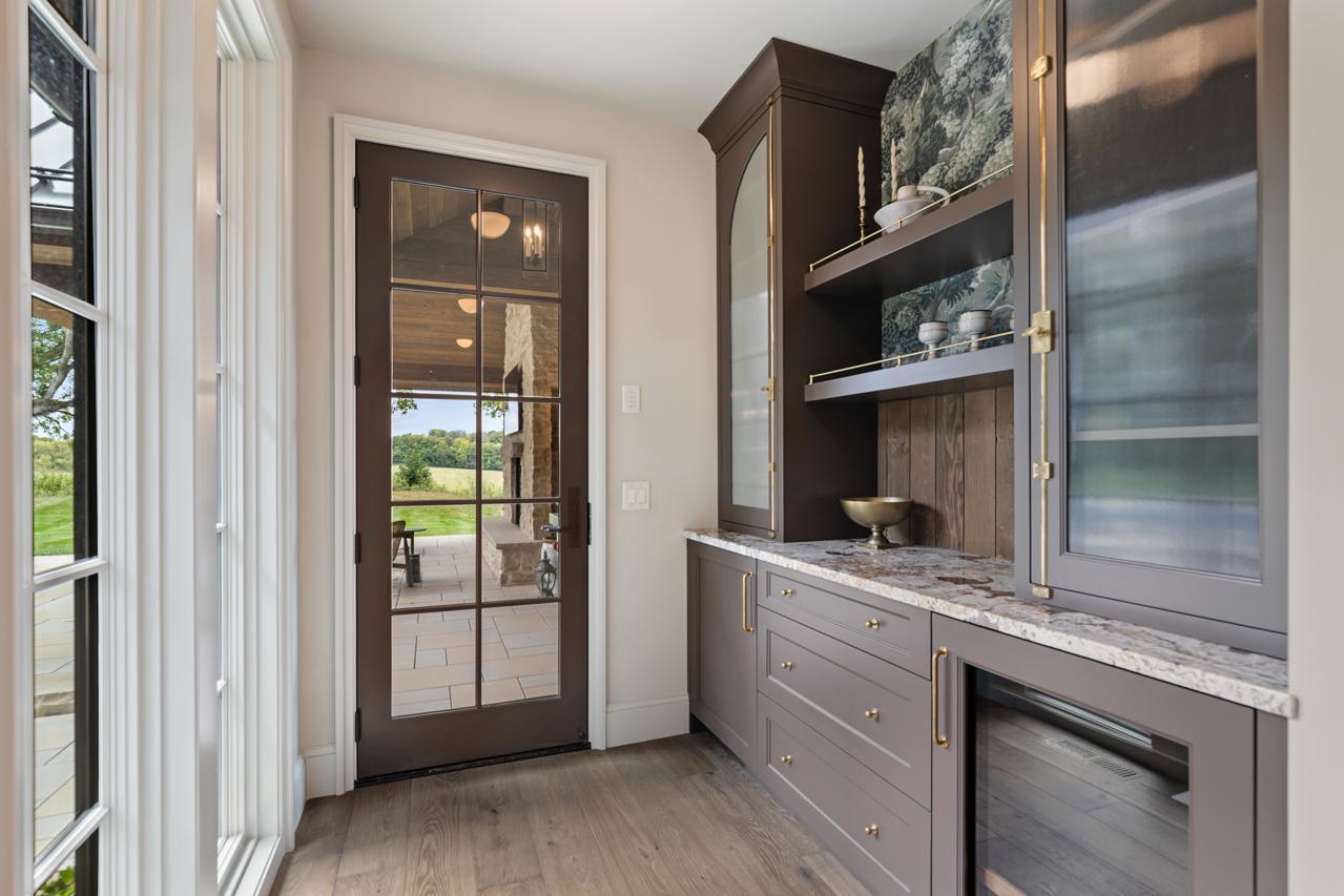 2295 Tamarack Drive