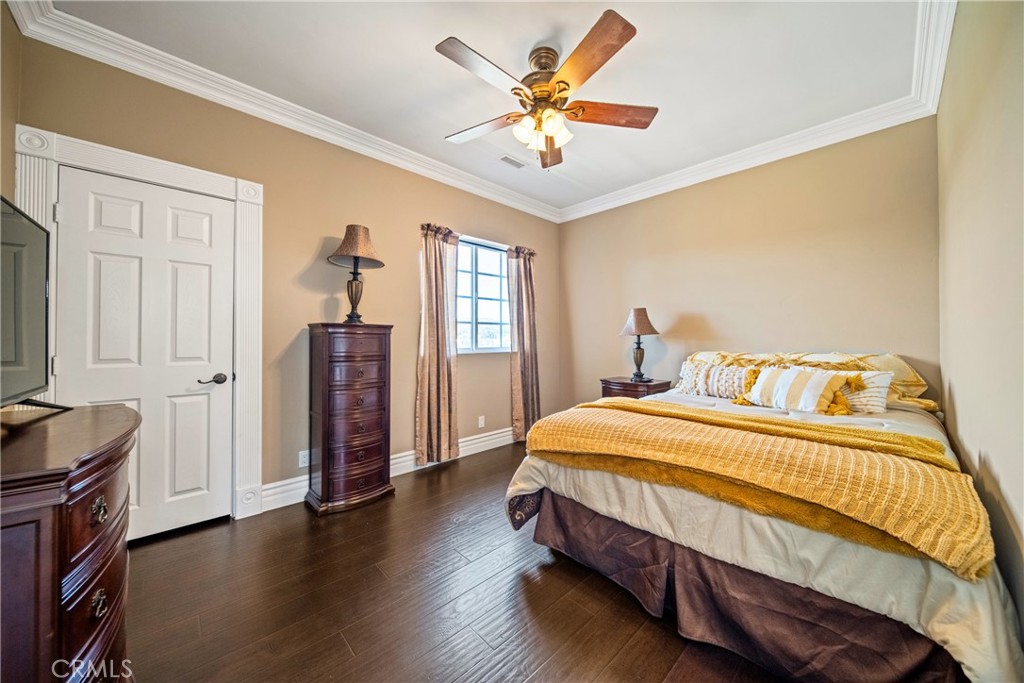 24925 Franklin Street