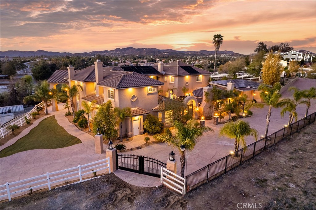 24925 Franklin Street