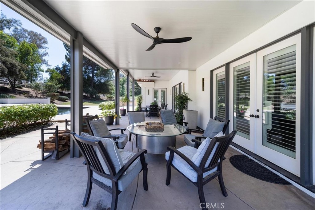 37626 Avenida La Cresta
