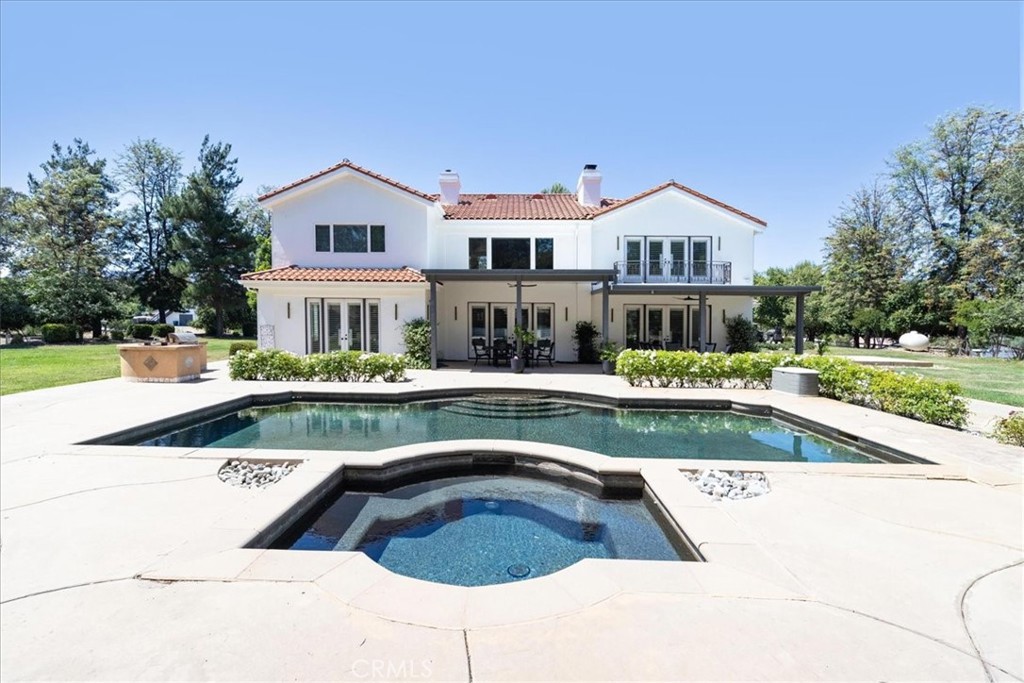 37626 Avenida La Cresta