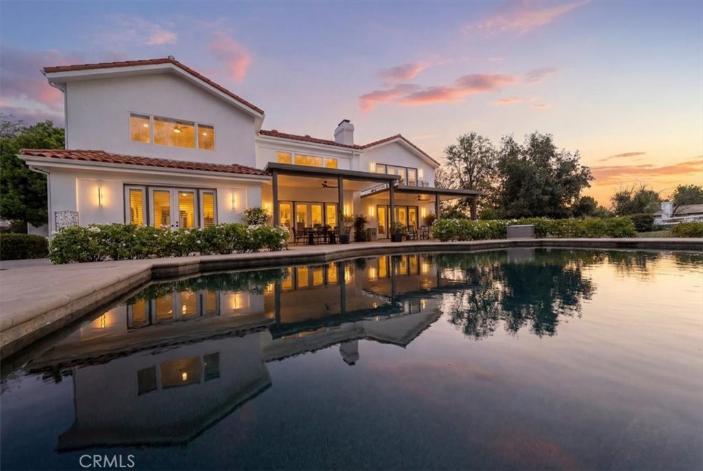 37626 Avenida La Cresta