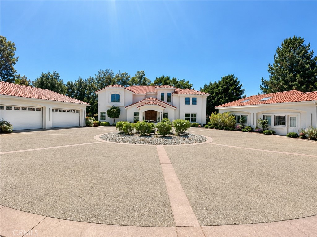 37626 Avenida La Cresta