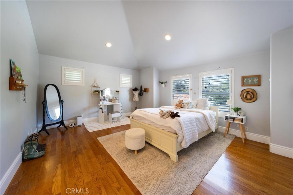 37626 Avenida La Cresta