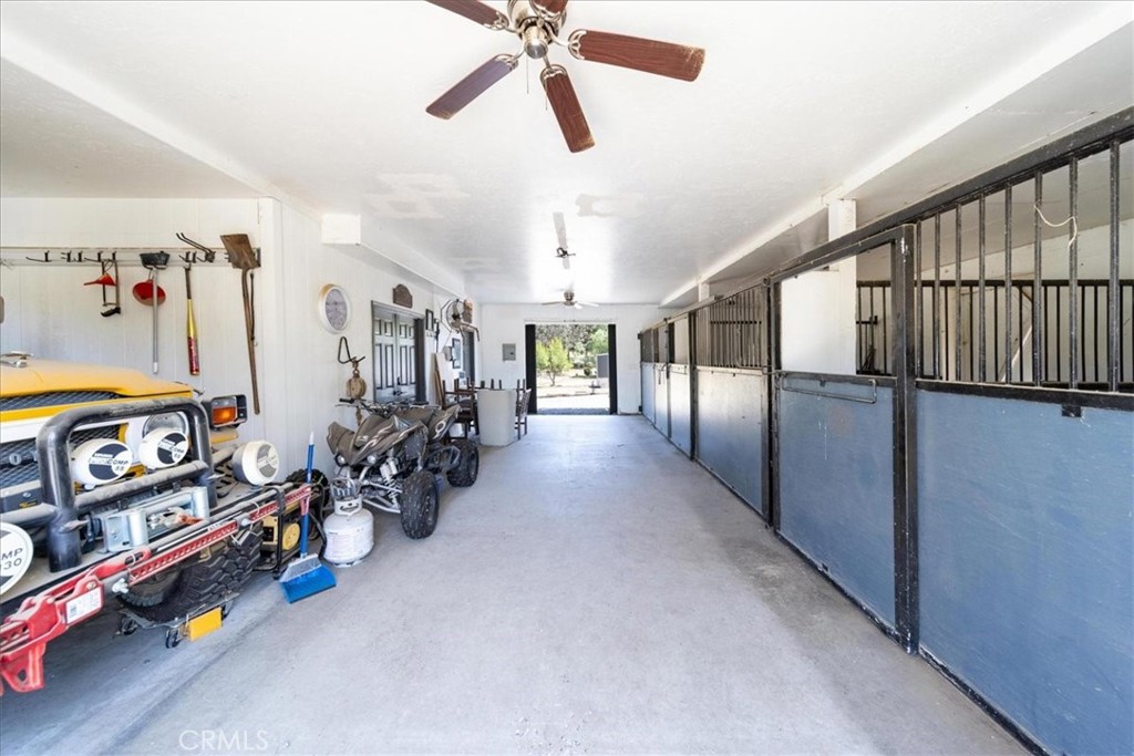 37626 Avenida La Cresta