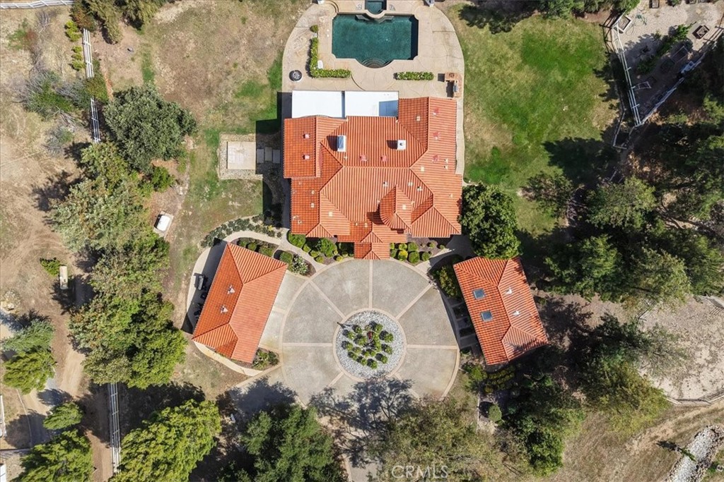 37626 Avenida La Cresta