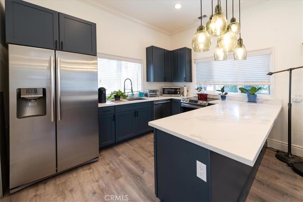 37626 Avenida La Cresta