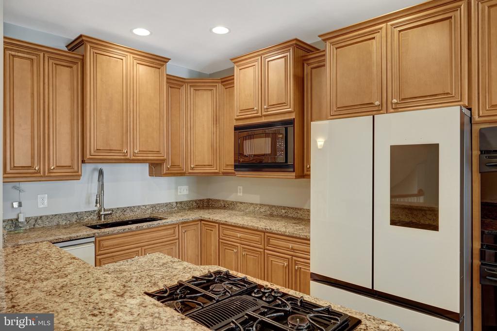 7714 SPOLETO LANE Unit: 54