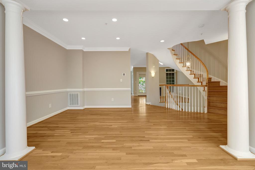 7714 SPOLETO LANE Unit: 54