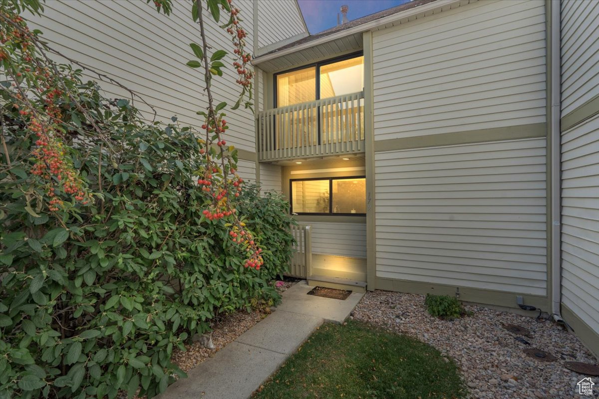 179 RACQUET DR