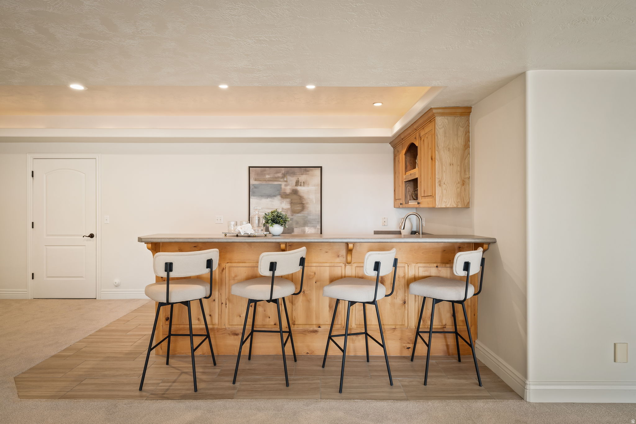 1107 N TWICKENHAM DR