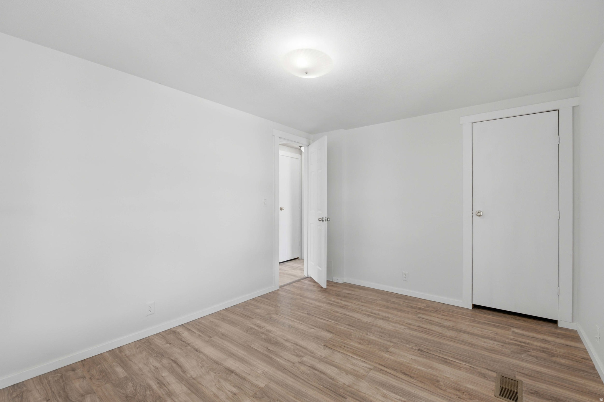 1137 W SIERRA VISTA ST #205