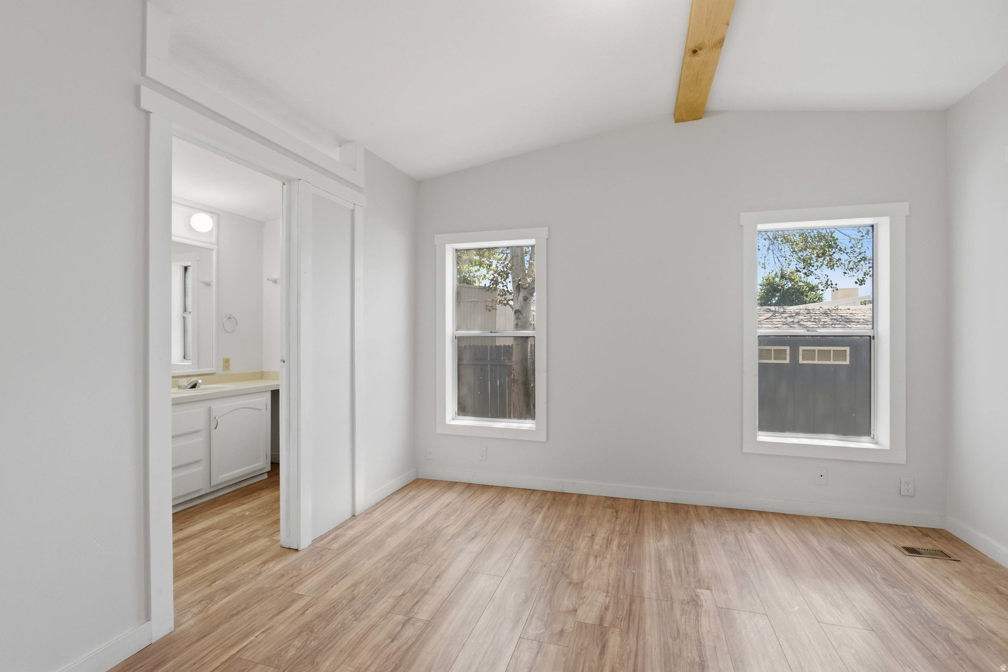 1137 W SIERRA VISTA ST #205