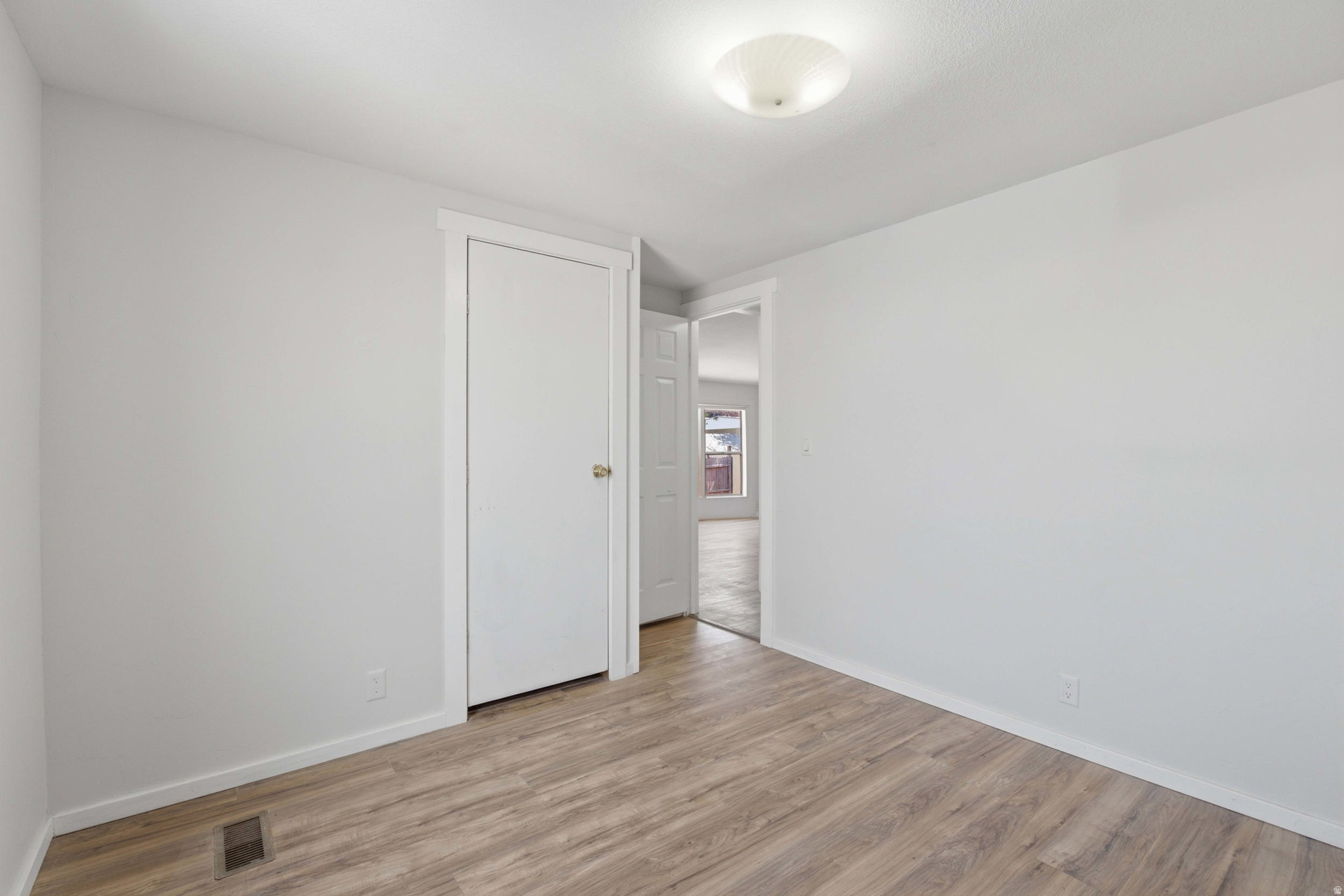 1137 W SIERRA VISTA ST #205