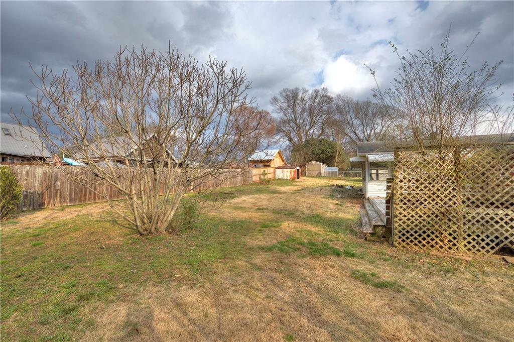 117 DAVIS Drive
