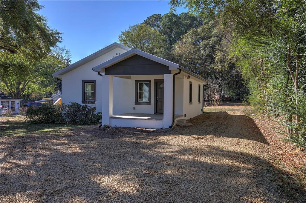 18 GRASSDALE Road