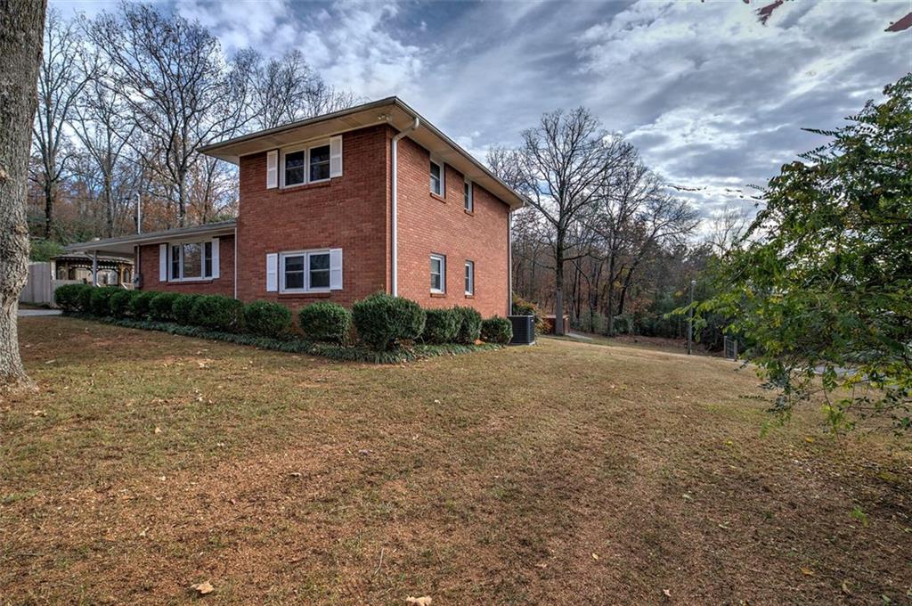 1 RIDGE Way