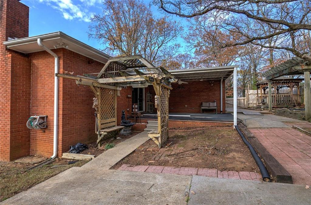 1 RIDGE Way