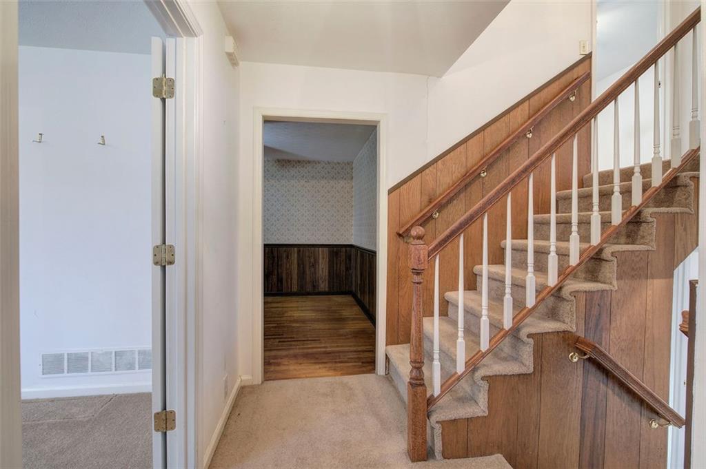 1 RIDGE Way