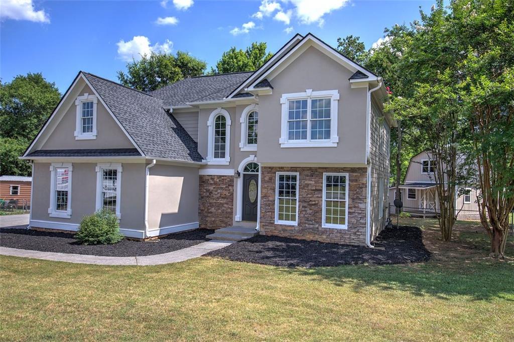 23 FOXHOUND Way SW