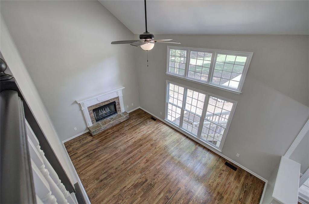 23 FOXHOUND Way SW