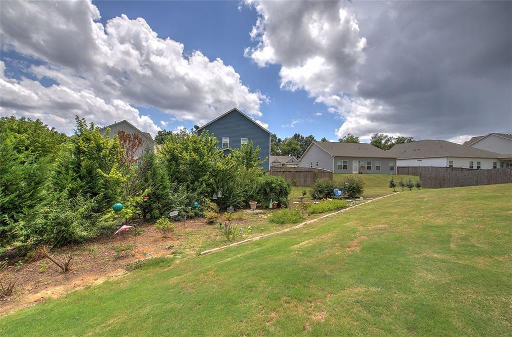 112 REED Cove NW