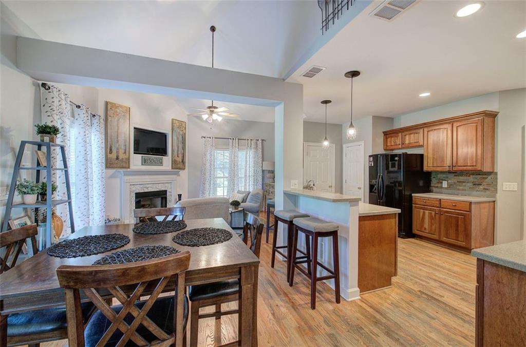 261 HARDWOOD Court