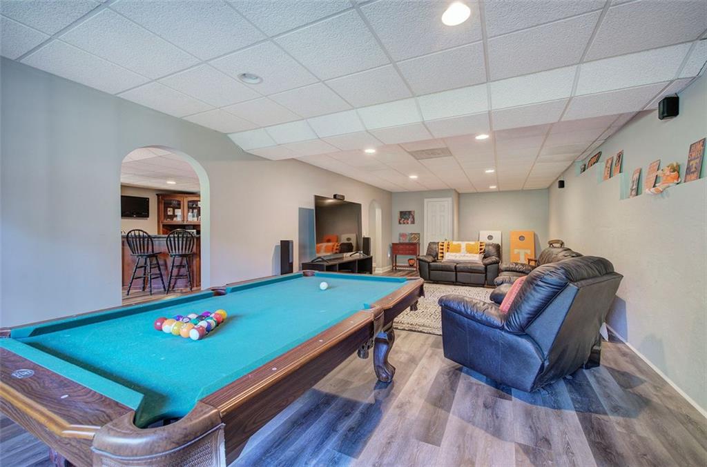 261 HARDWOOD Court