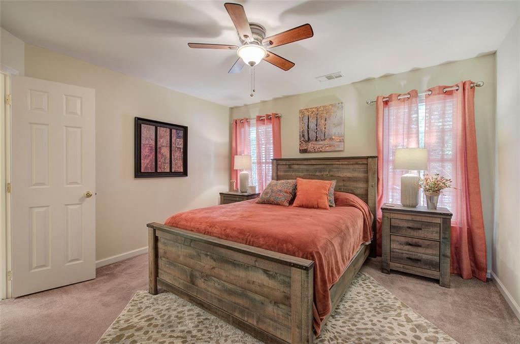 261 HARDWOOD Court