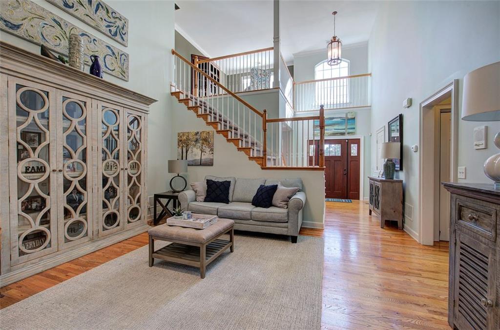 261 HARDWOOD Court